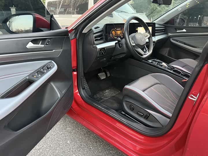 Фото 4 - Volkswagen Lamando L