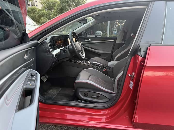 Фото 5 - Volkswagen Lamando L