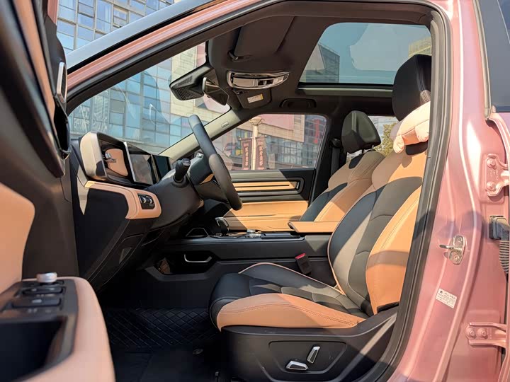 Фото 7 - Geely Icon