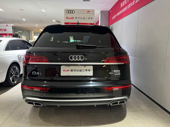 Фото 3 - Audi Q5L