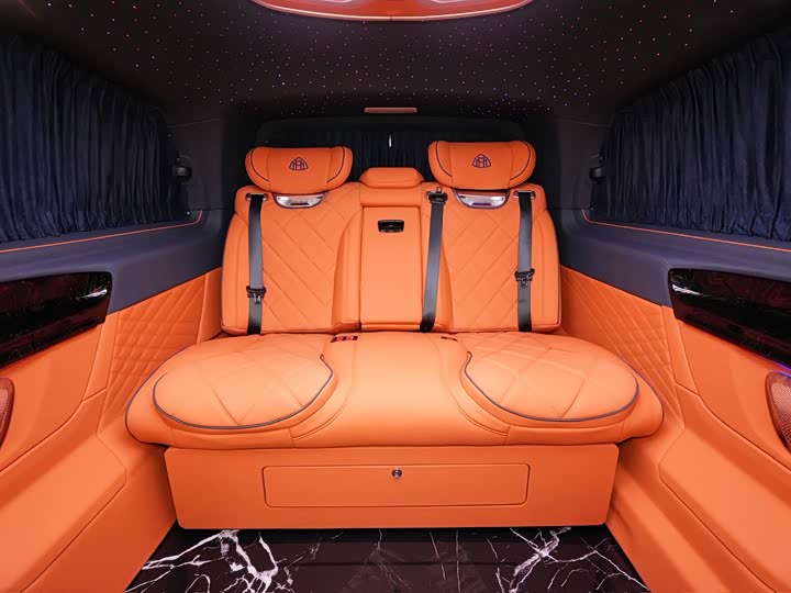 Фото 8 - Mercedes-Benz Vito