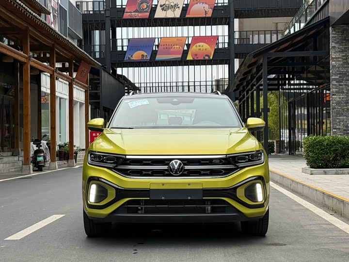 Фото 2 - Volkswagen T-Roc