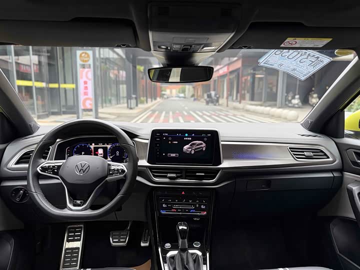 Фото 6 - Volkswagen T-Roc