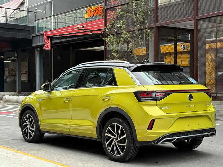 Фото 7 - Volkswagen T-Roc