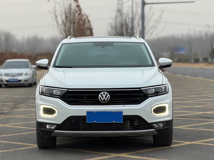Фото 2 - Volkswagen T-Roc