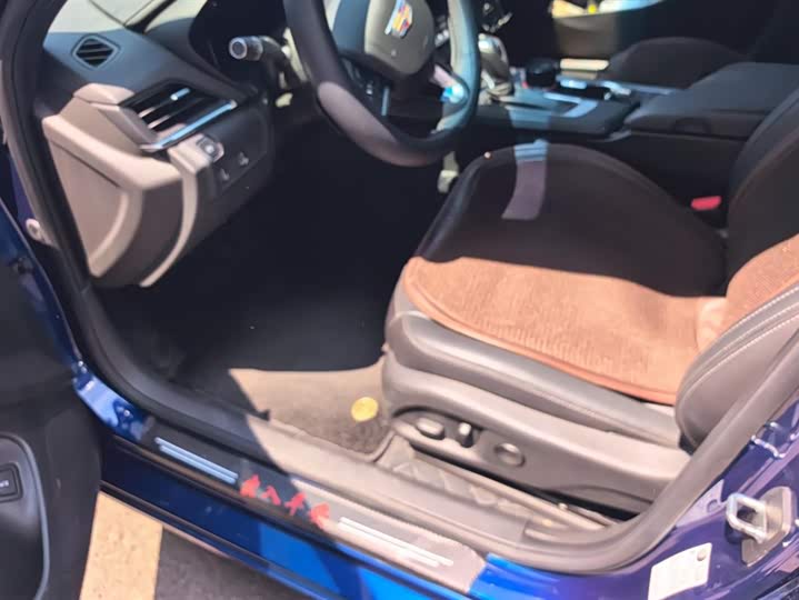 Фото 9 - Cadillac CT4