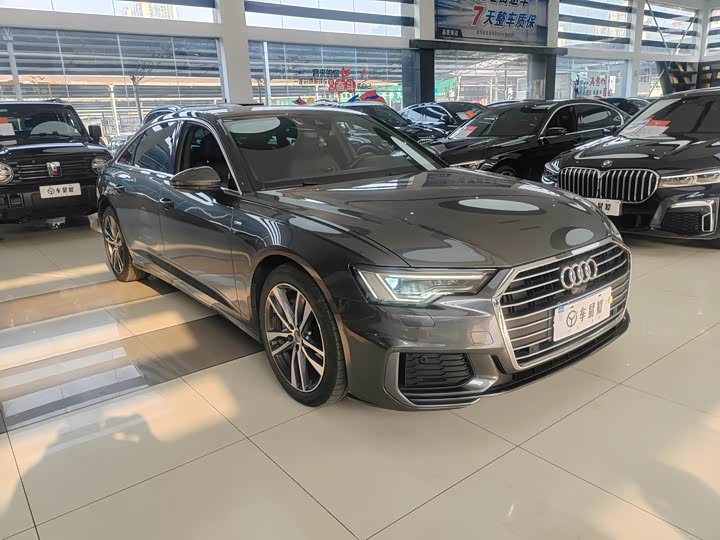 Фото 3 - Audi A6L