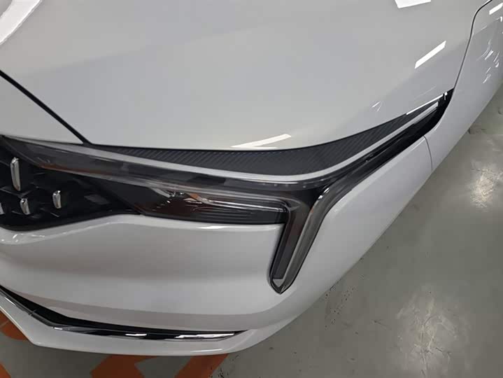 Фото 5 - Bestune B70