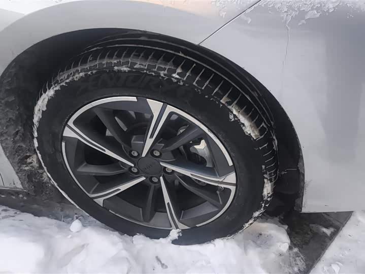 Фото 6 - GAC Aion S Plus