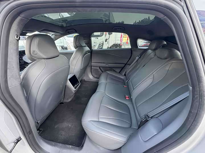 Фото 7 - XPeng F57