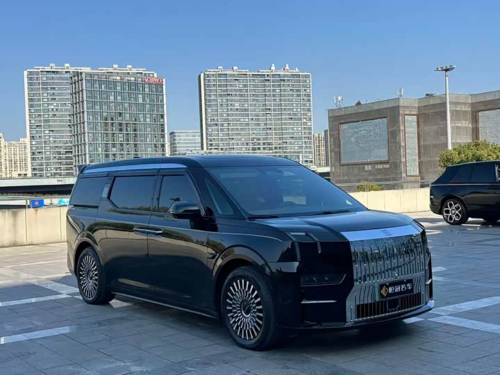 Фото 3 - Zeekr 009