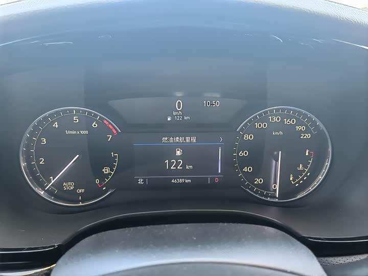 Фото 4 - Cadillac XT5