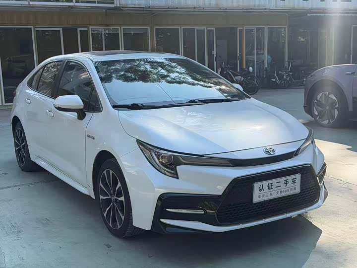 Фото 2 - Toyota Levin