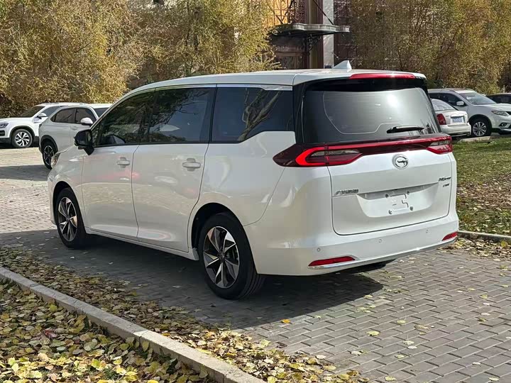 Фото 6 - GAC Trumpchi M6