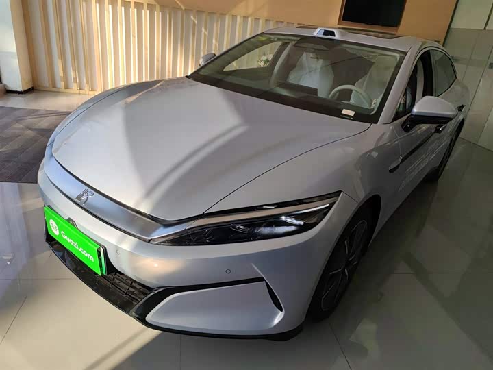 Фото 2 - BYD Han L