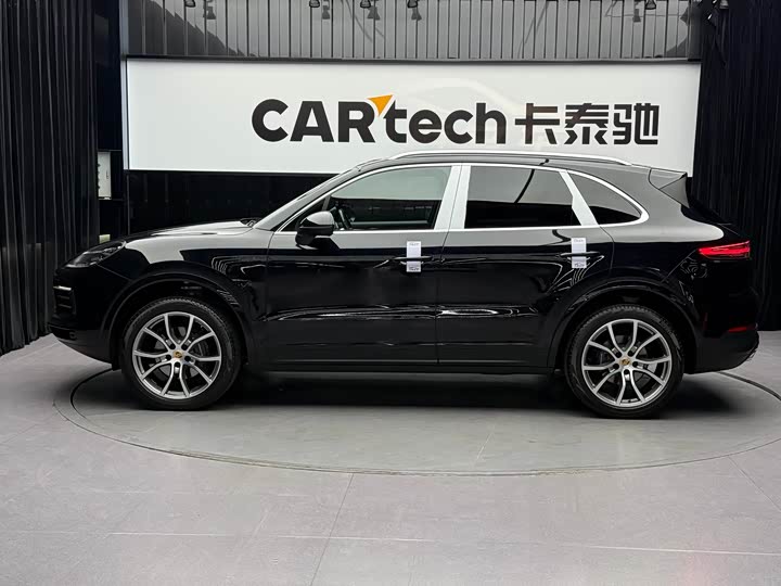 Фото 5 - Porsche Cayenne