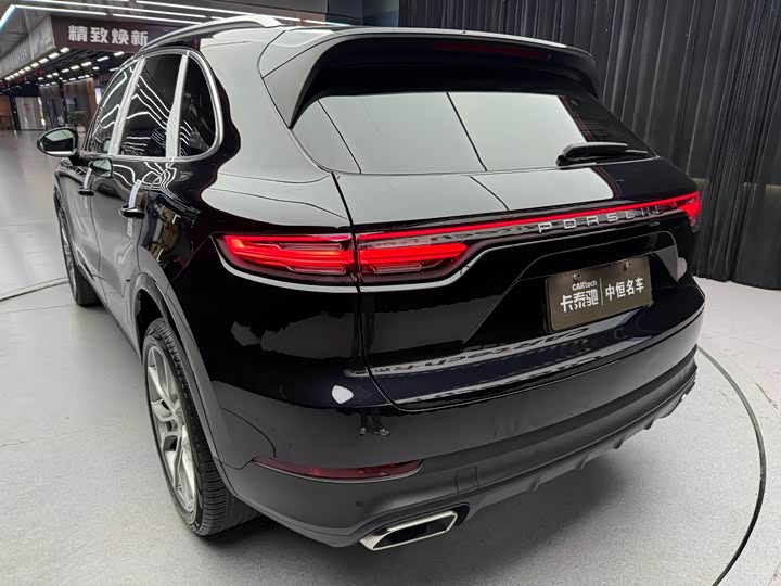 Фото 6 - Porsche Cayenne