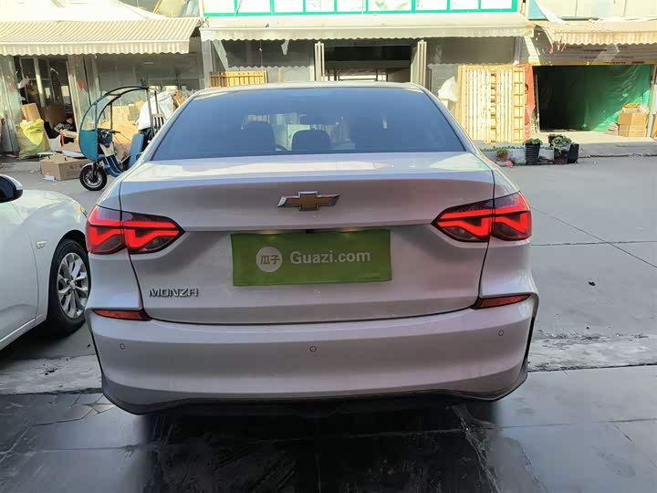 Фото 6 - Chevrolet Monza