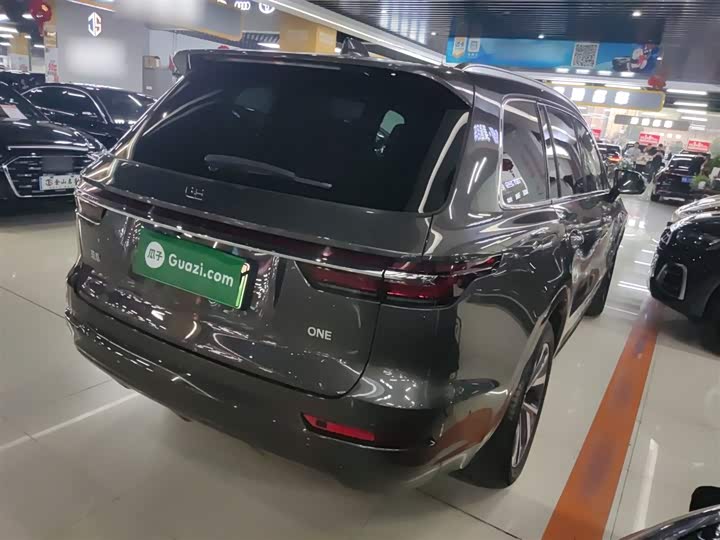 Фото 6 - LiXiang One