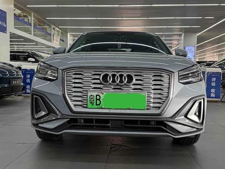 Фото 2 - Audi Q2L e-tron