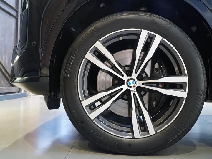 Фото 7 - BMW X7