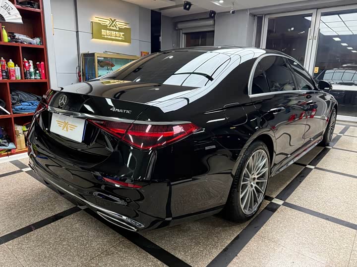 Фото 7 - Mercedes-Benz S-Class