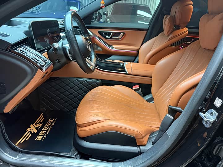 Фото 9 - Mercedes-Benz S-Class