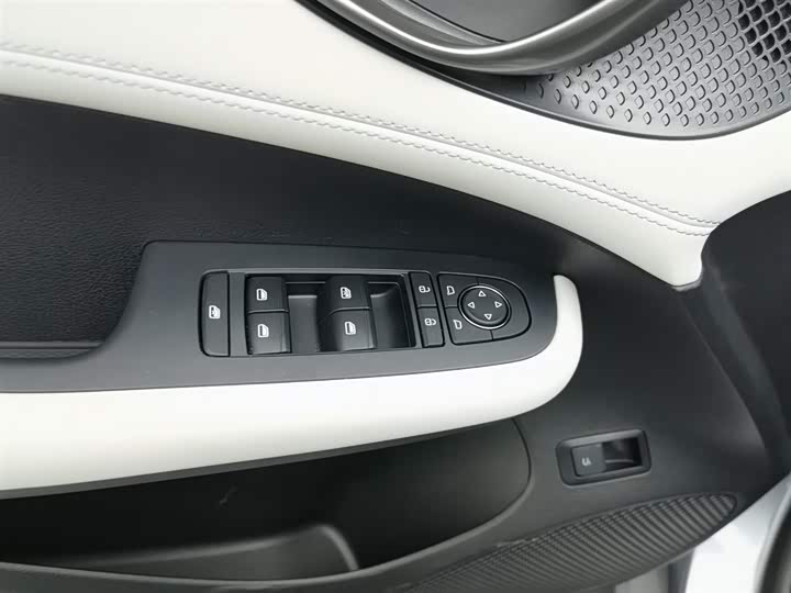 Фото 9 - BYD Seal 05 DM-i Hybrid