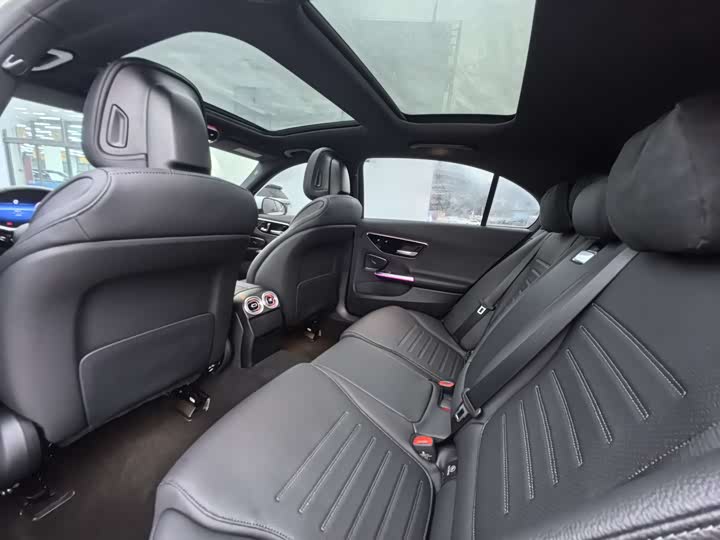 Фото 7 - Mercedes-Benz C-Class