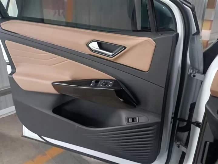 Фото 7 - Volkswagen ID.4 Crozz