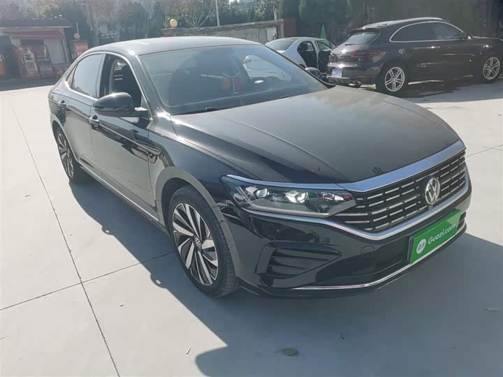 Фото 4 - Volkswagen Passat