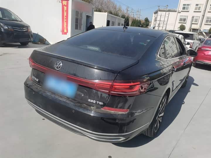 Фото 7 - Volkswagen Passat