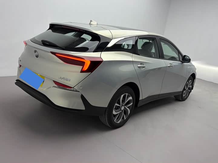 Фото 2 - Buick Velite 6