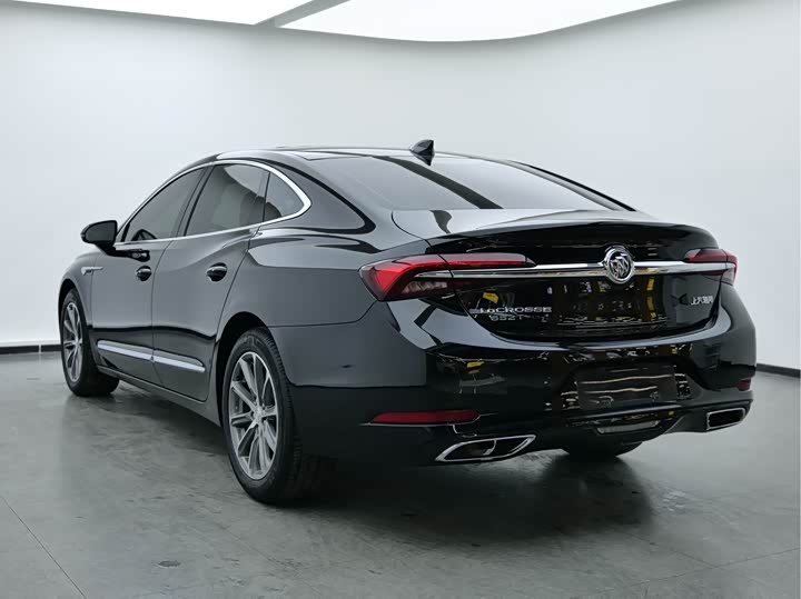 Фото 4 - Buick LaCrosse