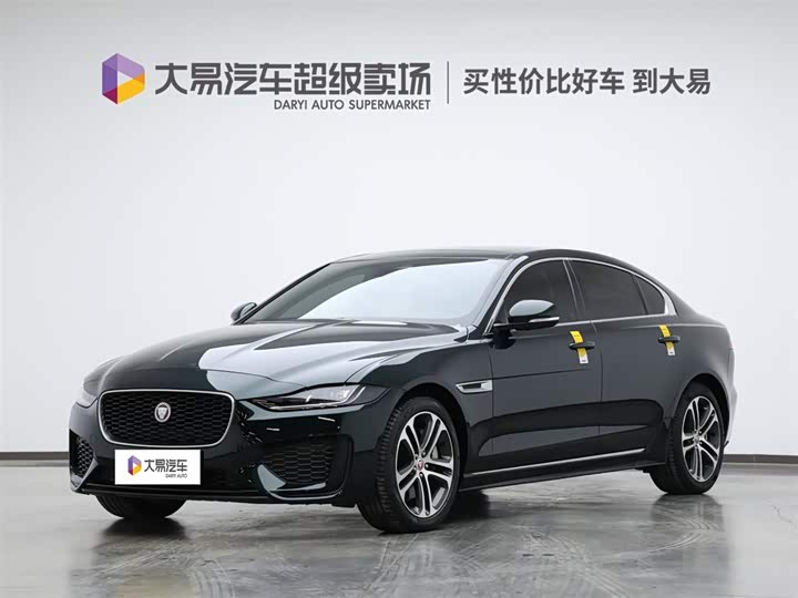Фото 1 - Jaguar XE L