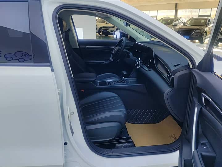 Фото 8 - Bestune T55