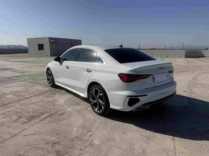 Фото 9 - Audi A3