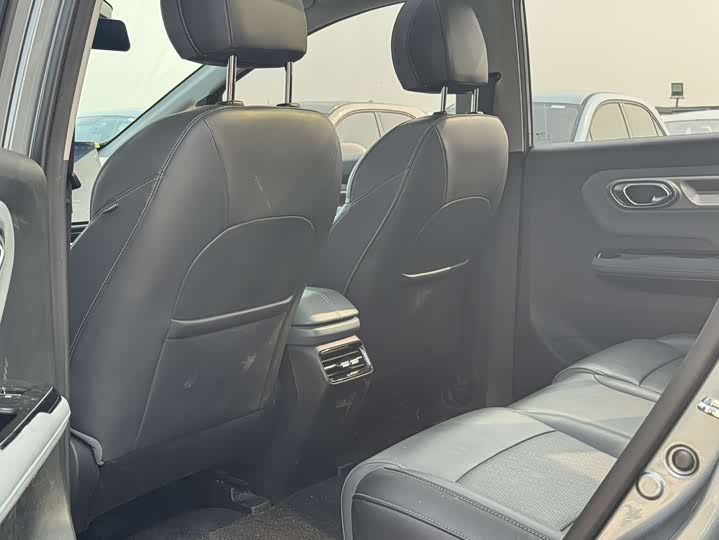 Фото 8 - GAC Aion Y