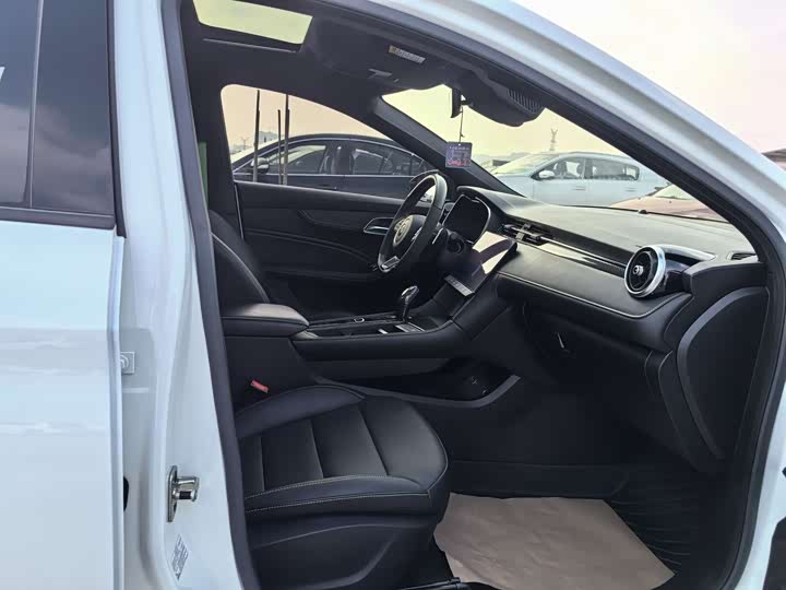 Фото 5 - MG Motor 6