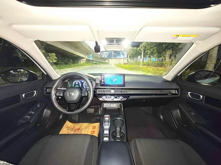 Фото 9 - Honda Civic