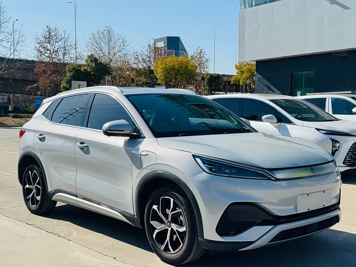 Фото 3 - BYD Yuan Plus