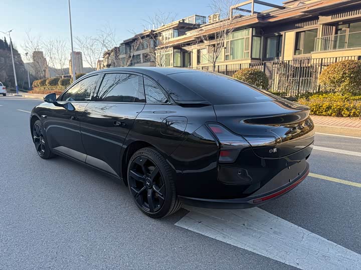 Фото 3 - XPeng Mona M03