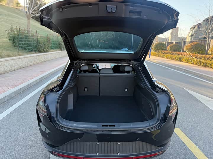 Фото 7 - XPeng Mona M03