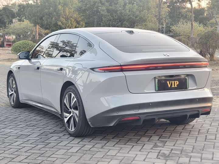 Фото 6 - Nio ET5