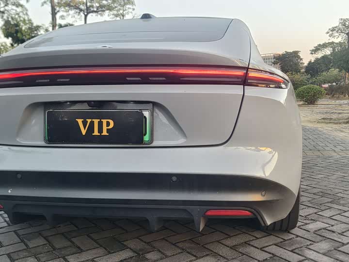 Фото 7 - Nio ET5