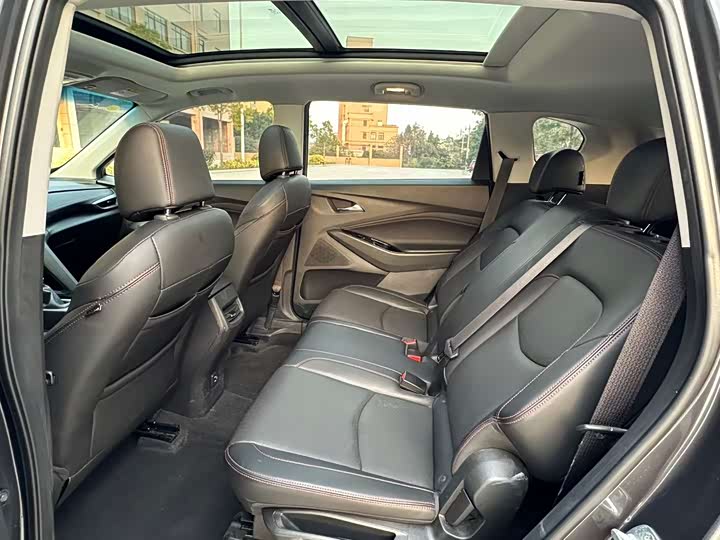 Фото 5 - Chevrolet Orlando