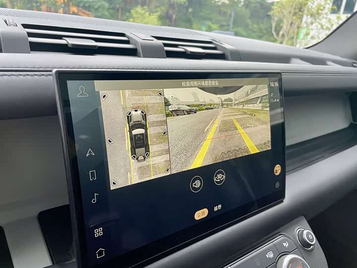 Фото 7 - Land Rover Defender