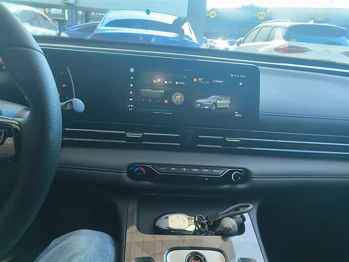 Фото 9 - GAC Trumpchi Empow R