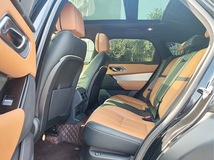 Фото 5 - Land Rover Range Rover Velar