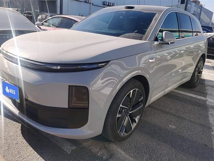 Фото 1 - LiXiang L6